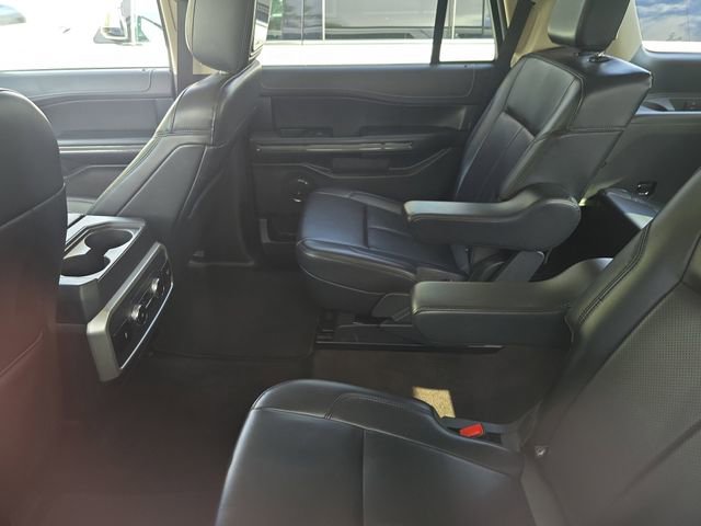 Used 2023 Ford Expedition XLT AWD/4WD image 15