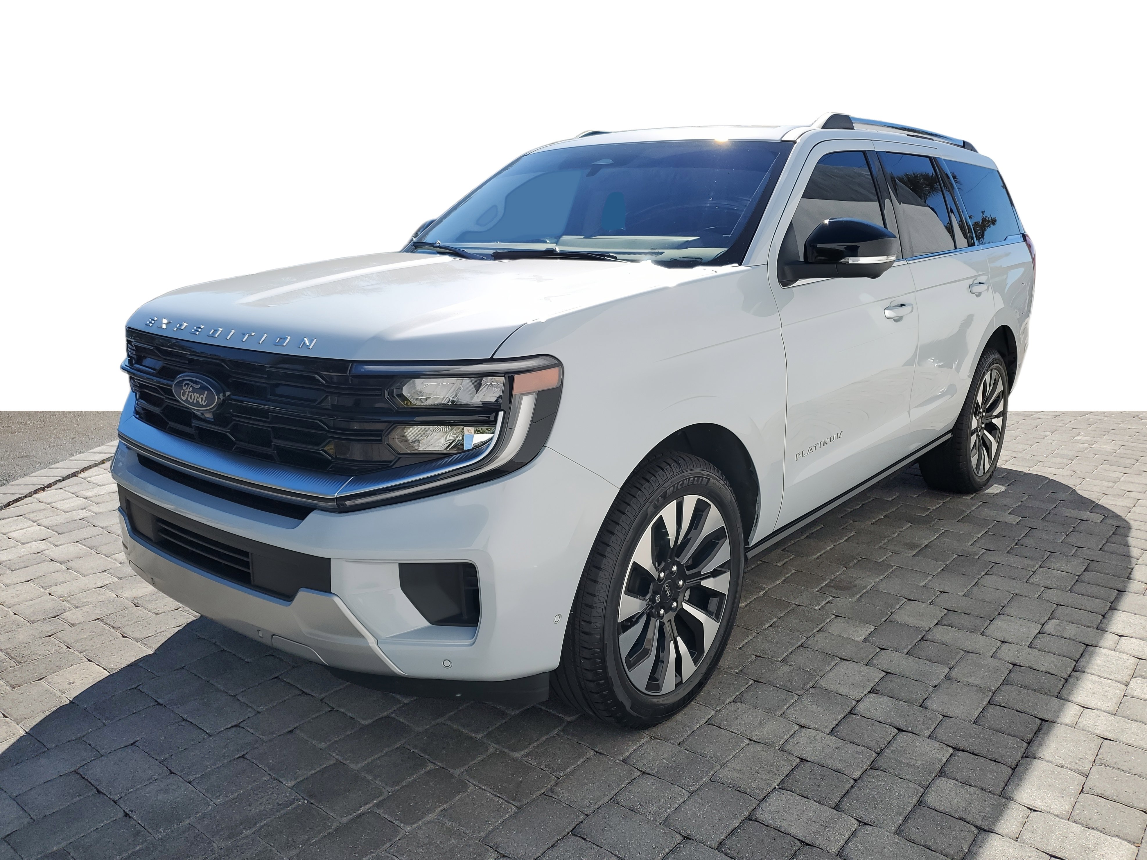 Used 2025 Ford Expedition Platinum w/ Driver's Package image 3