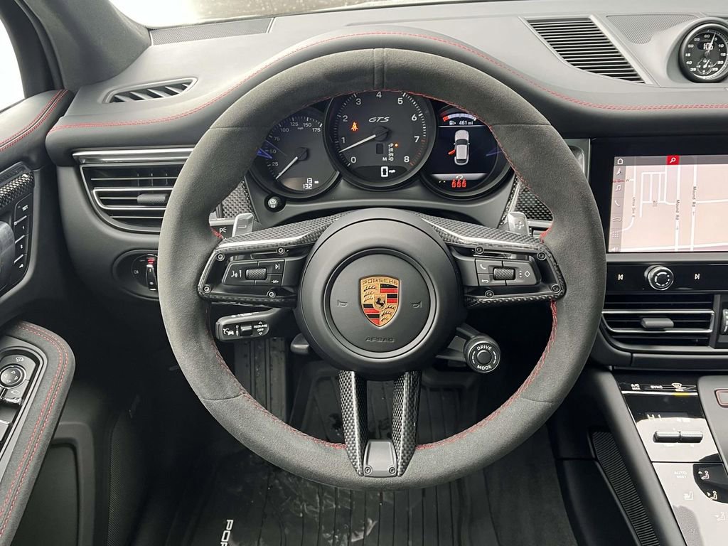 New 2026 Porsche Macan GTS image 16