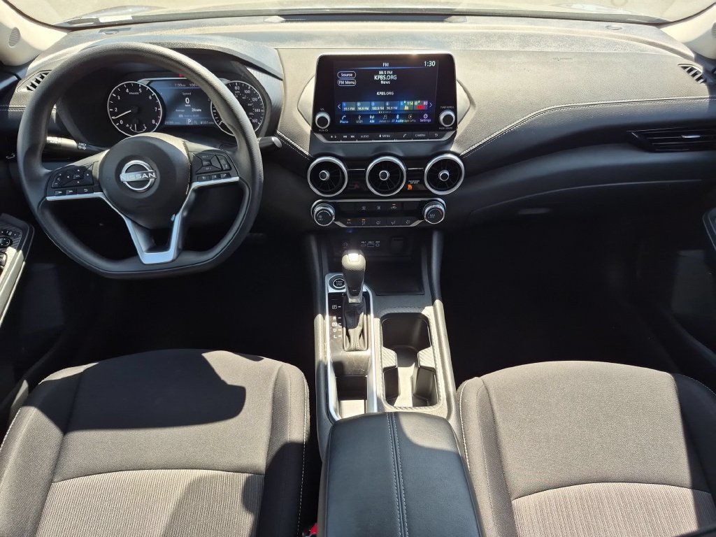 Used 2025 Nissan Sentra SV FWD image 26