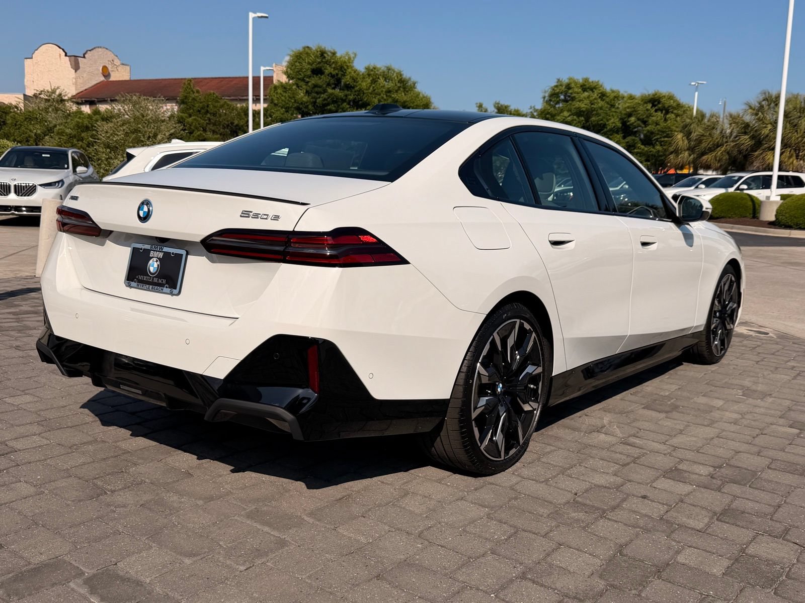New 2026 BMW 550e xDrive w/ Executive Package AWD/4WD image 9