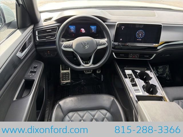 Used 2024 Volkswagen Atlas Cross Sport SEL Premium R-Line AWD/4WD image 23