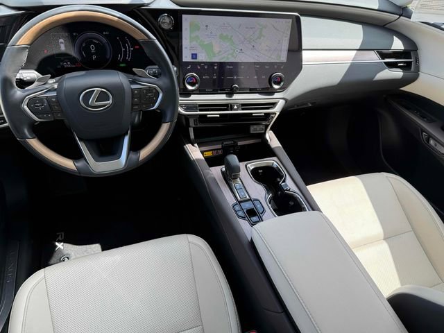 Used 2024 Lexus RX 350h w/ Accessory Package (Z1) image 2