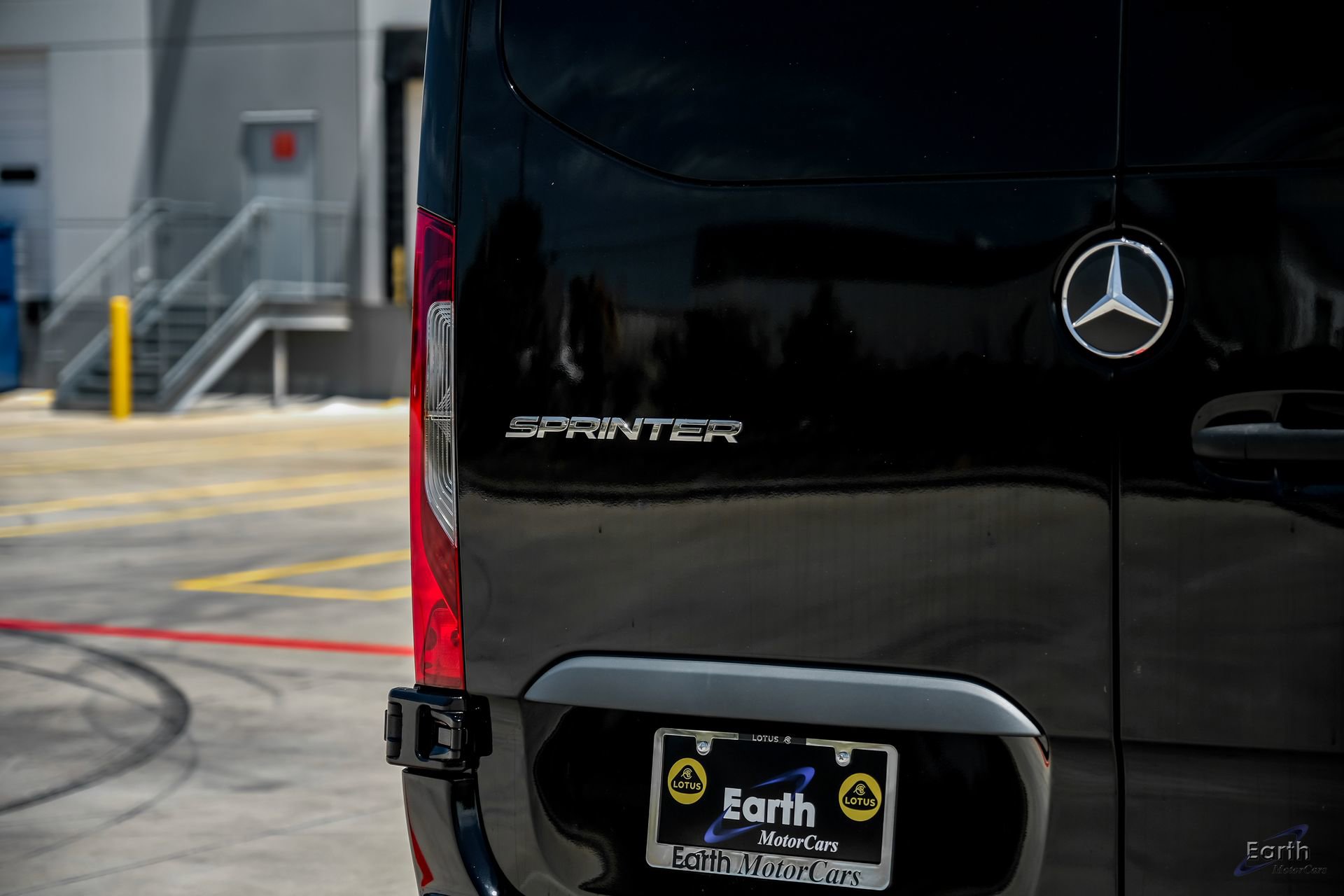 Used 2024 Mercedes-Benz Sprinter 3500 image 15