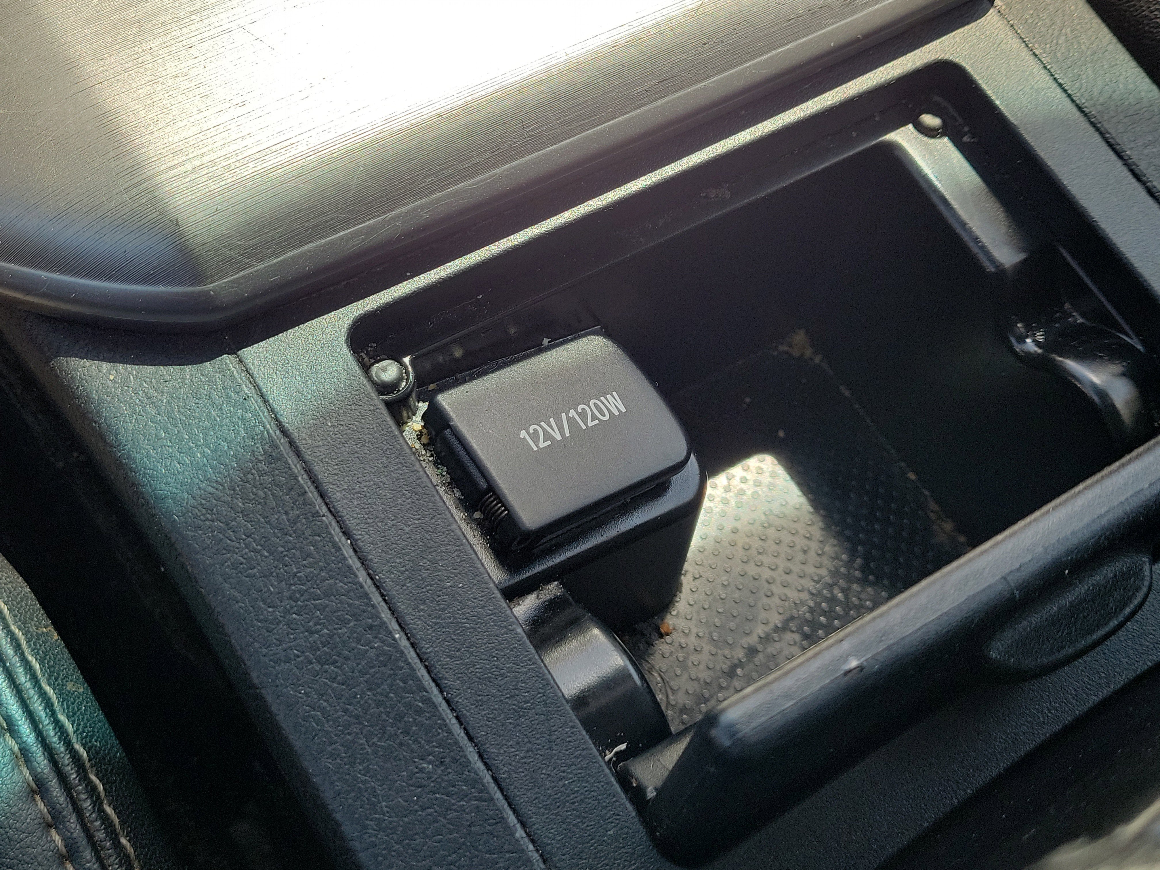 Used 2014 Toyota Camry SE image 31