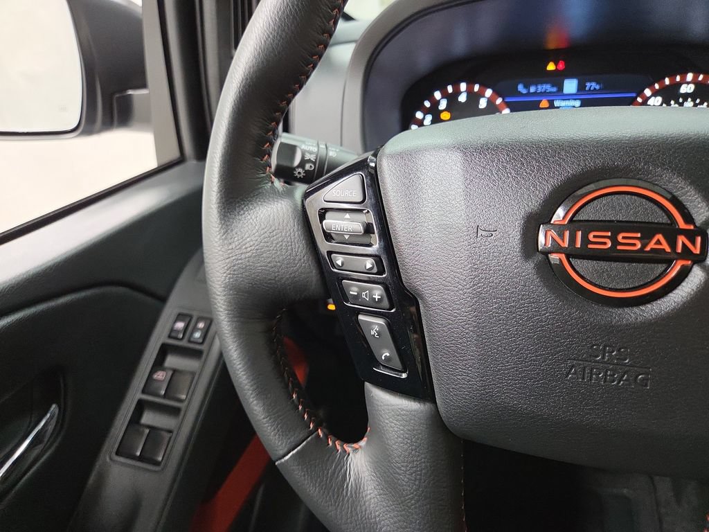 Used 2025 Nissan Frontier PRO-4X w/ Pro Premium Package AWD/4WD image 20