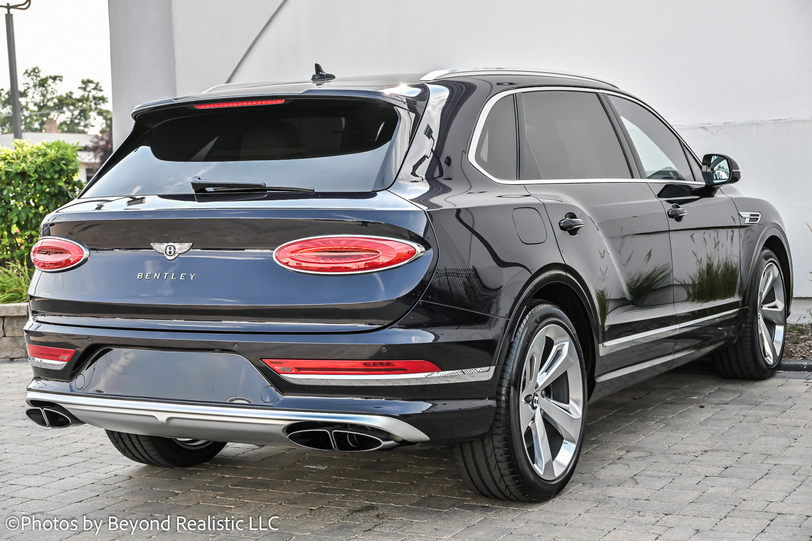 Certified 2023 Bentley Bentayga Extended Wheelbase image 12