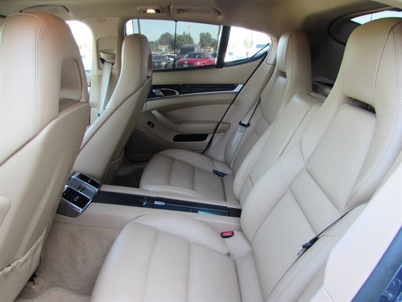 Used 2011 Porsche Panamera S RWD image 25