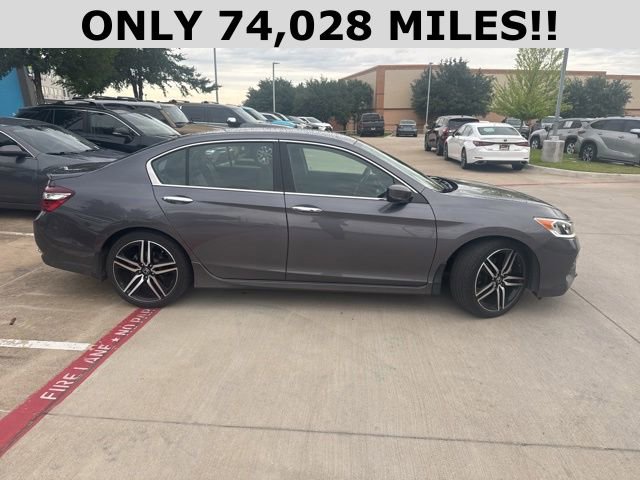 Used 2016 Honda Accord Sport image 2