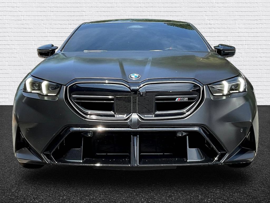 Used 2025 BMW M5 w/ Executive Package AWD/4WD image 2