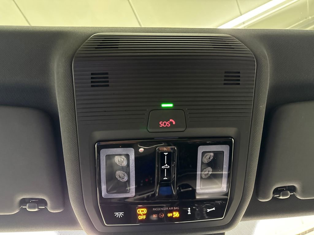 Used 2022 Volkswagen GTI SE image 21