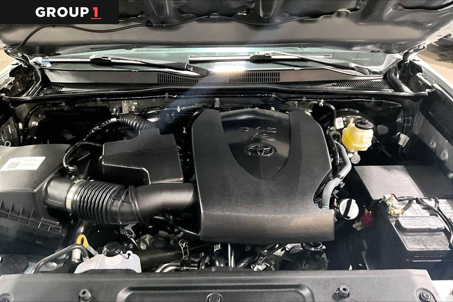 Certified 2023 Toyota Tacoma SR5 AWD/4WD image 32