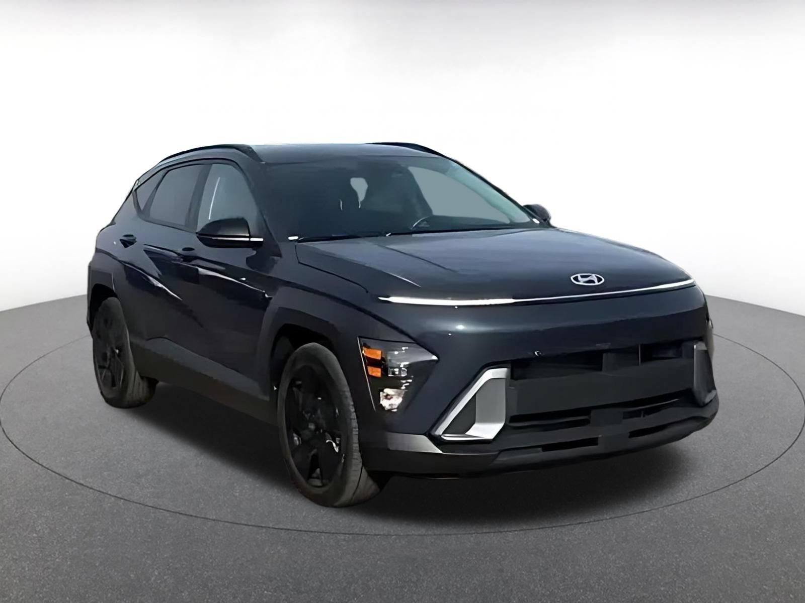 Used 2026 Hyundai Kona SEL Sport FWD image 2