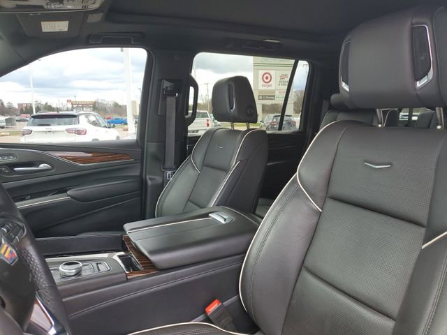 Used 2024 Cadillac Escalade ESV Premium Luxury w/ LPO, Floor Liner Package image 5