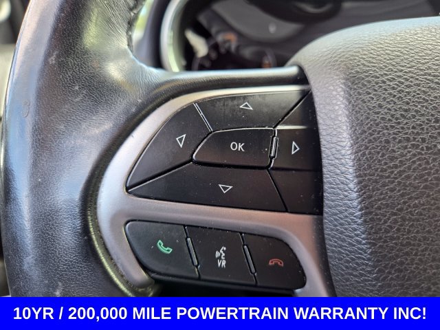 Used 2020 Jeep Grand Cherokee Laredo w/ 18" Wheel & 8.4" Radio Group RWD image 19