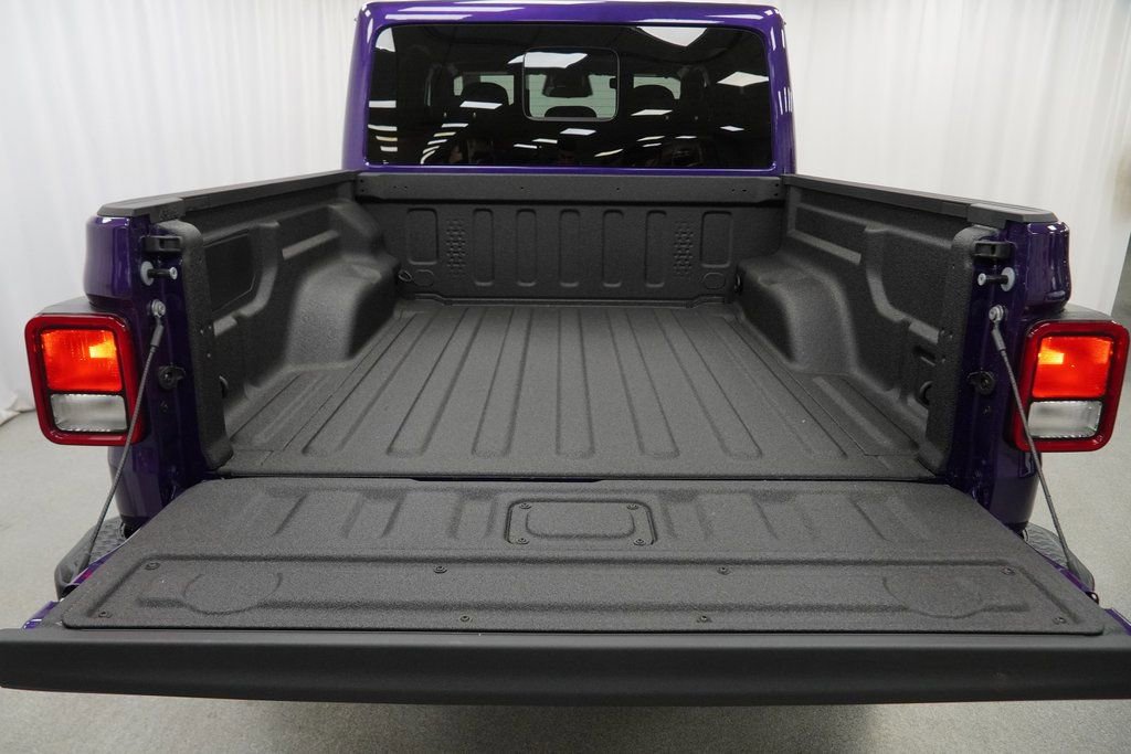 New 2026 Jeep Gladiator Sport image 30