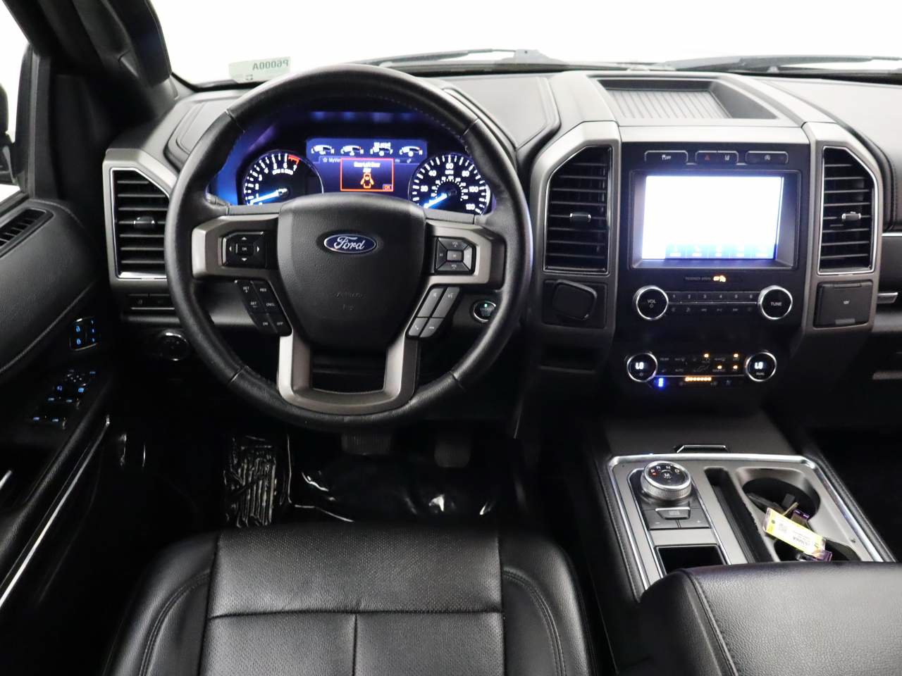 Used 2020 Ford Expedition XLT w/ Equipment Group 202A RWD image 15