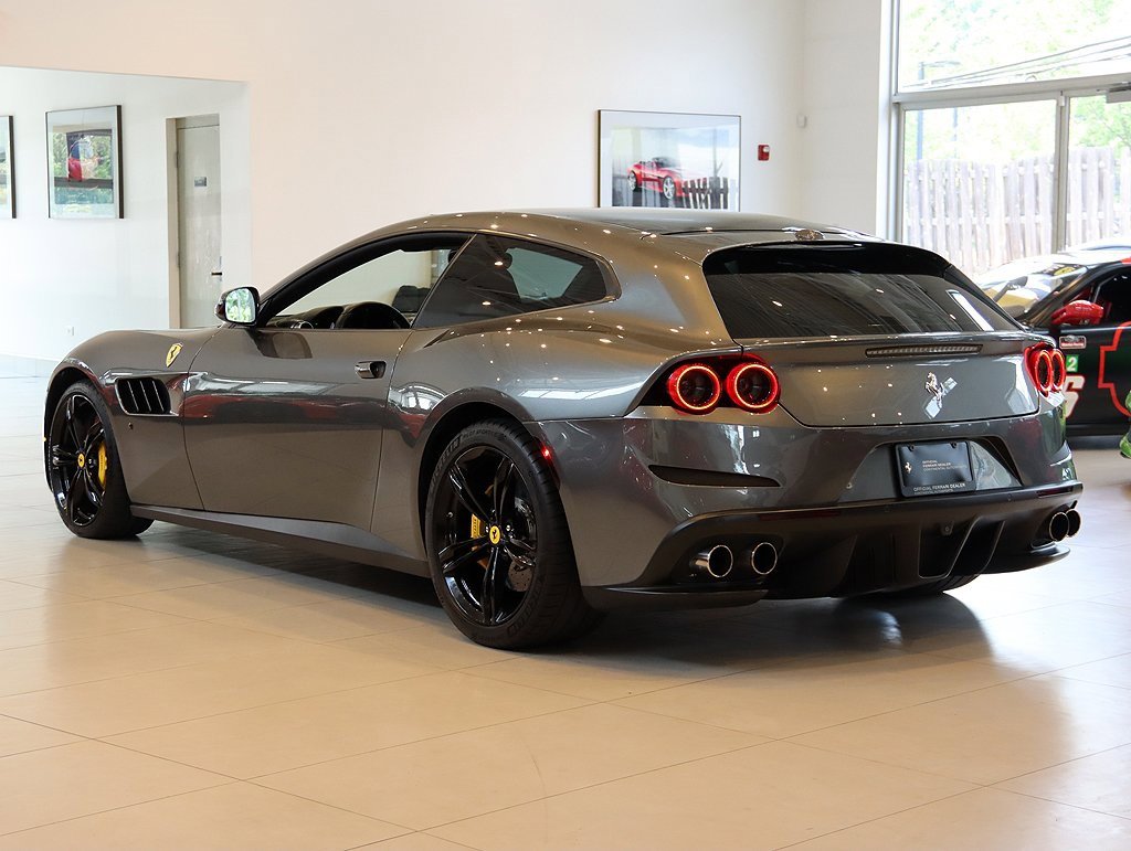 Certified 2017 Ferrari GTC4Lusso image 2