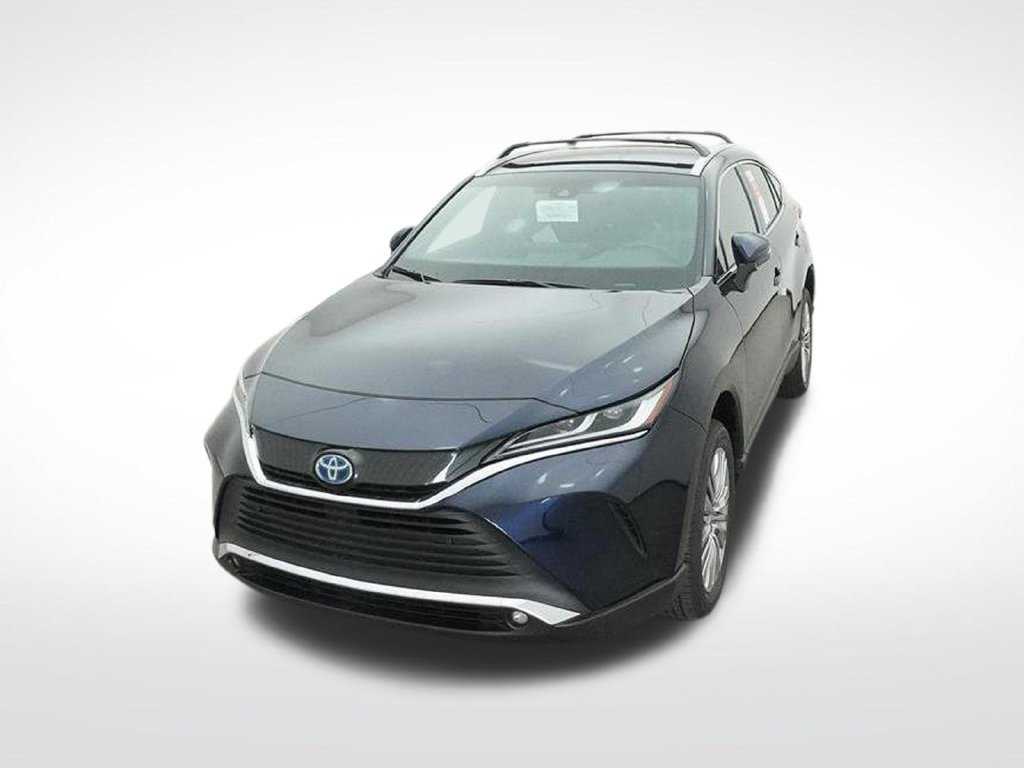 Used 2024 Toyota Venza XLE AWD/4WD image 19