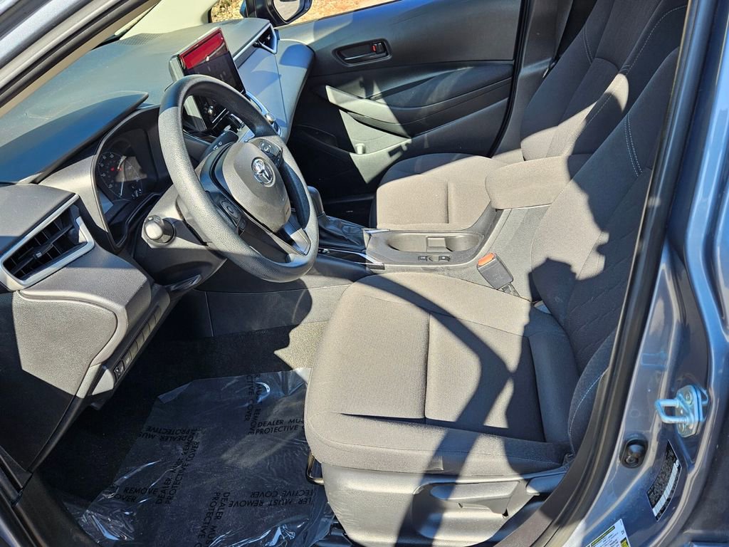 Used 2024 Toyota Corolla LE image 5