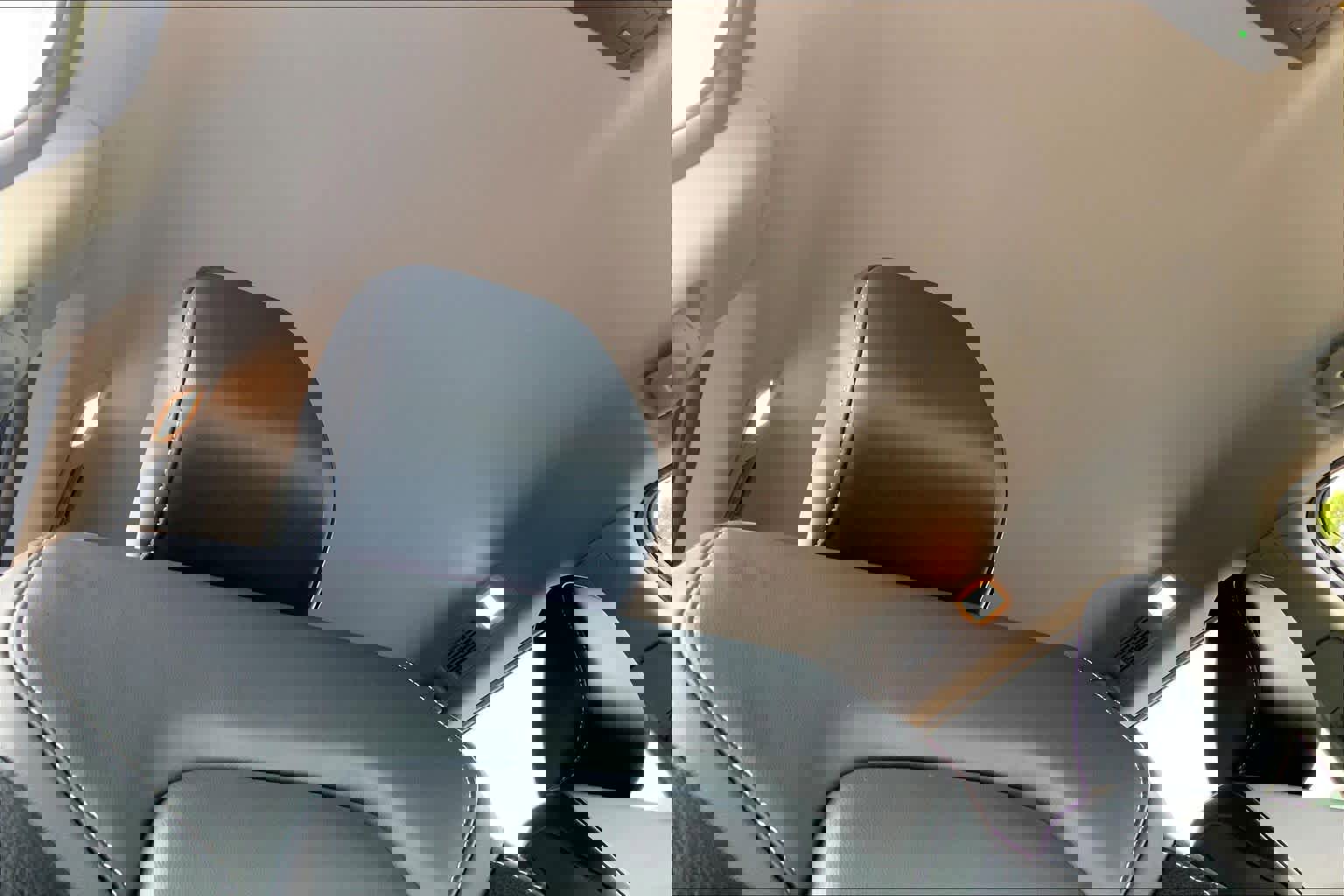 Used 2024 Nissan Pathfinder SL FWD image 14