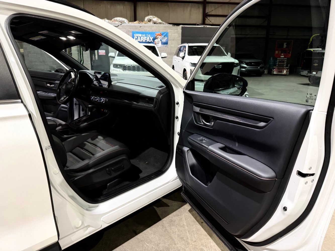 Used 2025 Honda CR-V Sport-L image 25