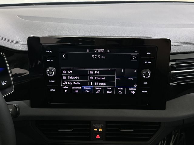 New 2026 Volkswagen Jetta SE image 31