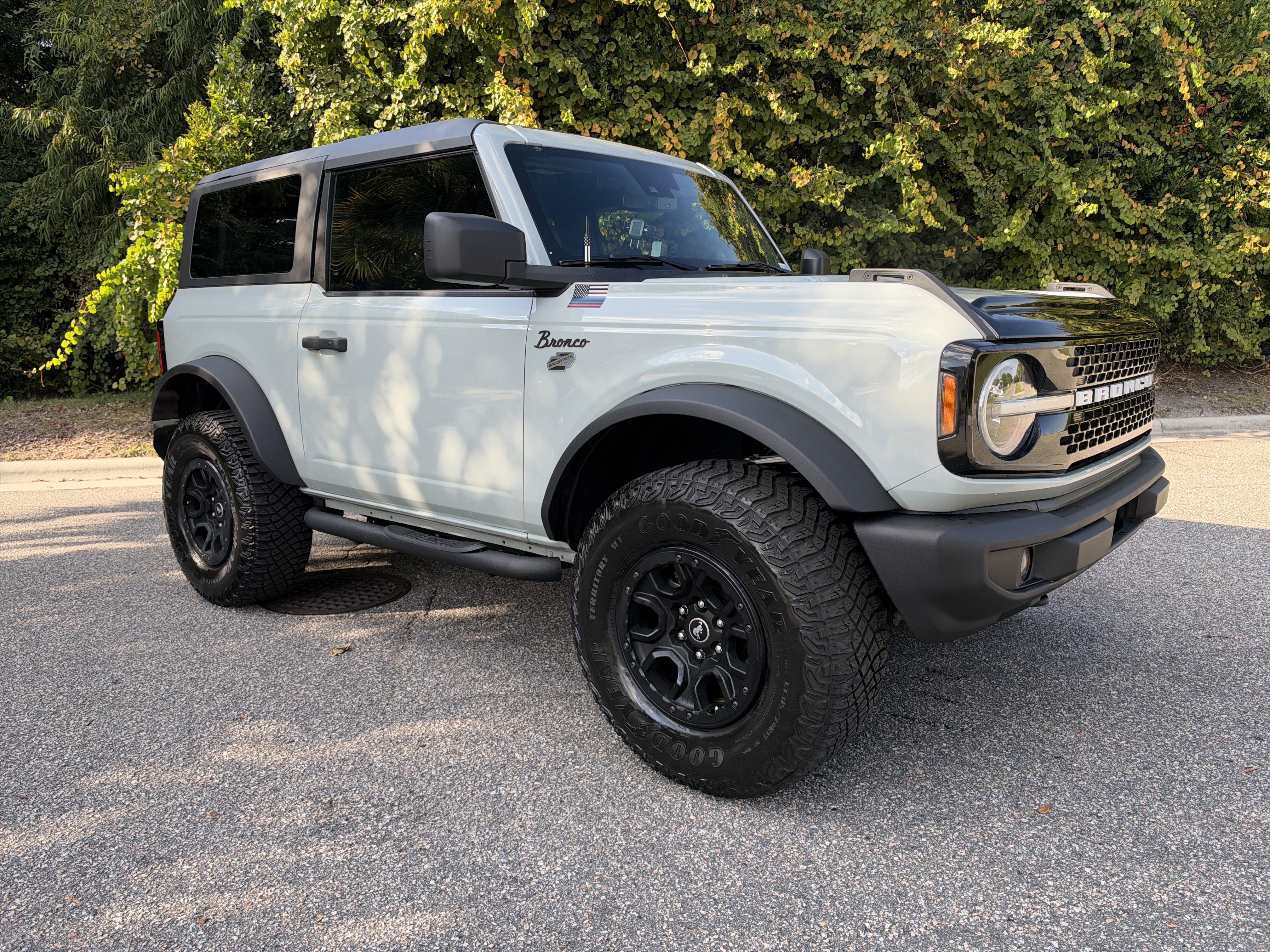 Used 2022 Ford Bronco Wildtrak AWD/4WD image 2