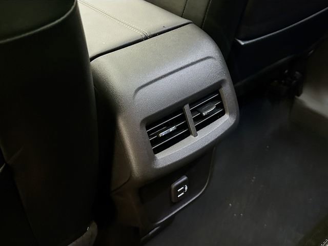 Used 2024 GMC Terrain AT4 w/ Infotainment Package II image 28