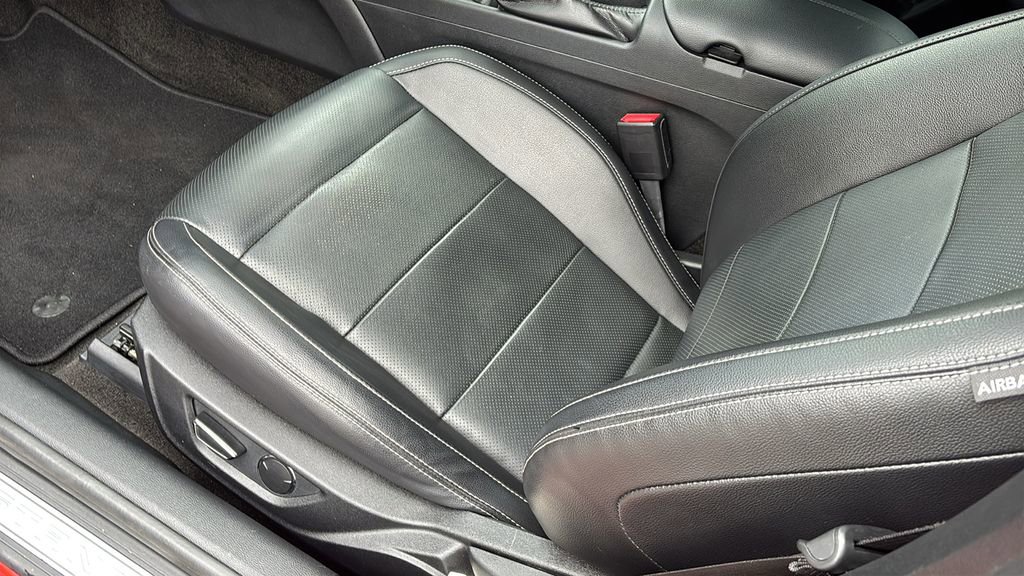 Used 2017 Ford Mustang GT Premium w/ Enhanced Security Package image 26