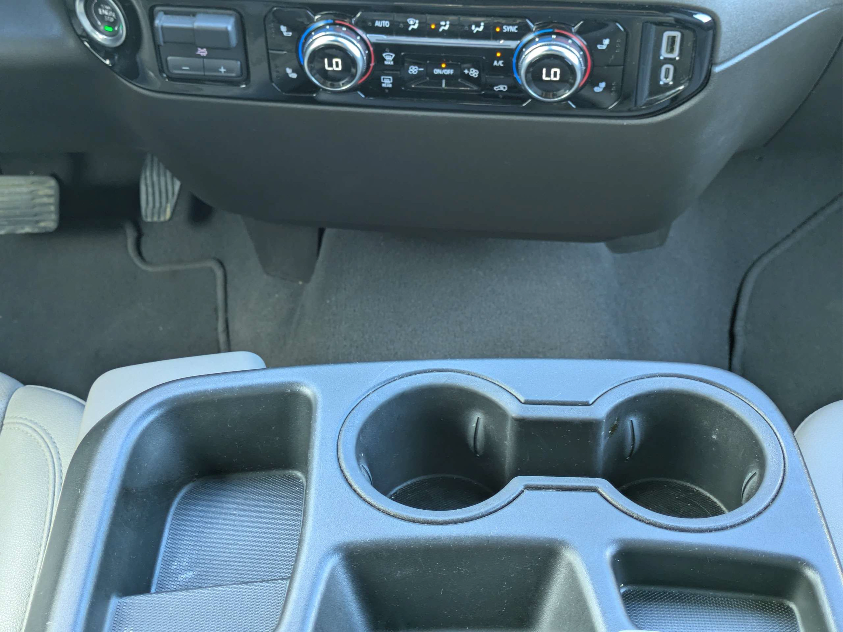 Used 2025 GMC Sierra 1500 SLT RWD image 16