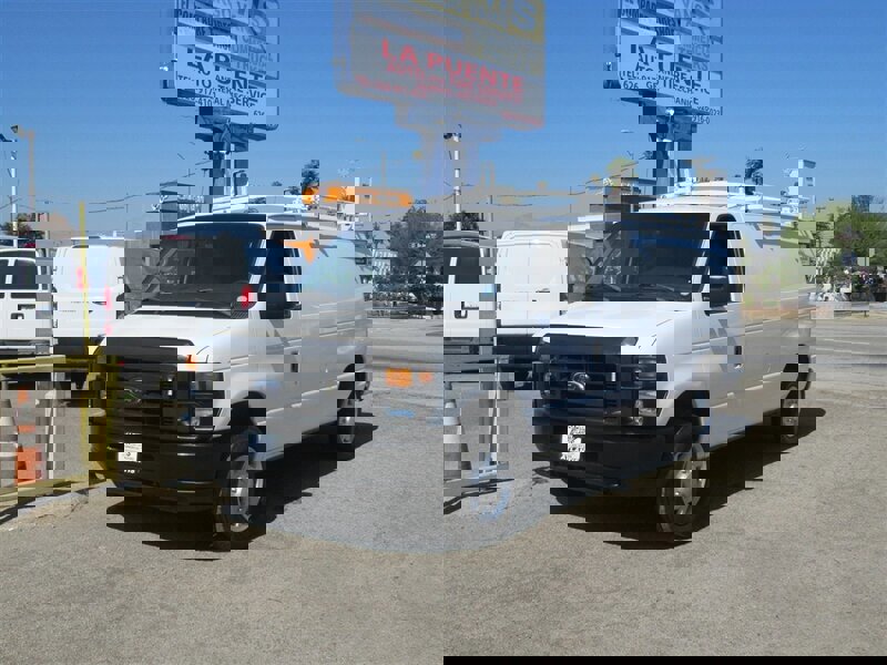 Used 2013 Ford E-150 and Econoline 150 image 1