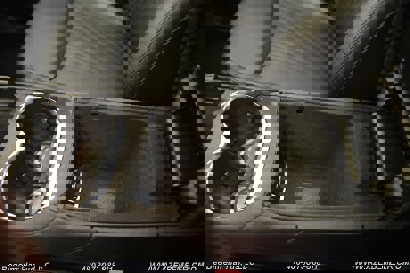 Used 2023 Maserati Grecale Modena AWD/4WD image 37