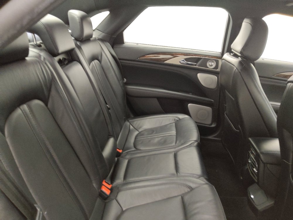 Used 2020 Lincoln MKZ Reserve w/ Luxury Package image 19