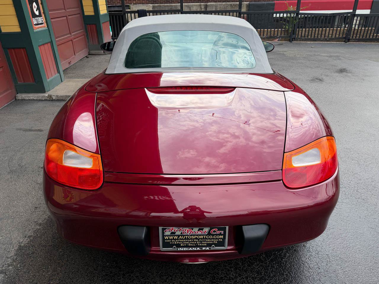 Used 1998 Porsche Boxster RWD image 7