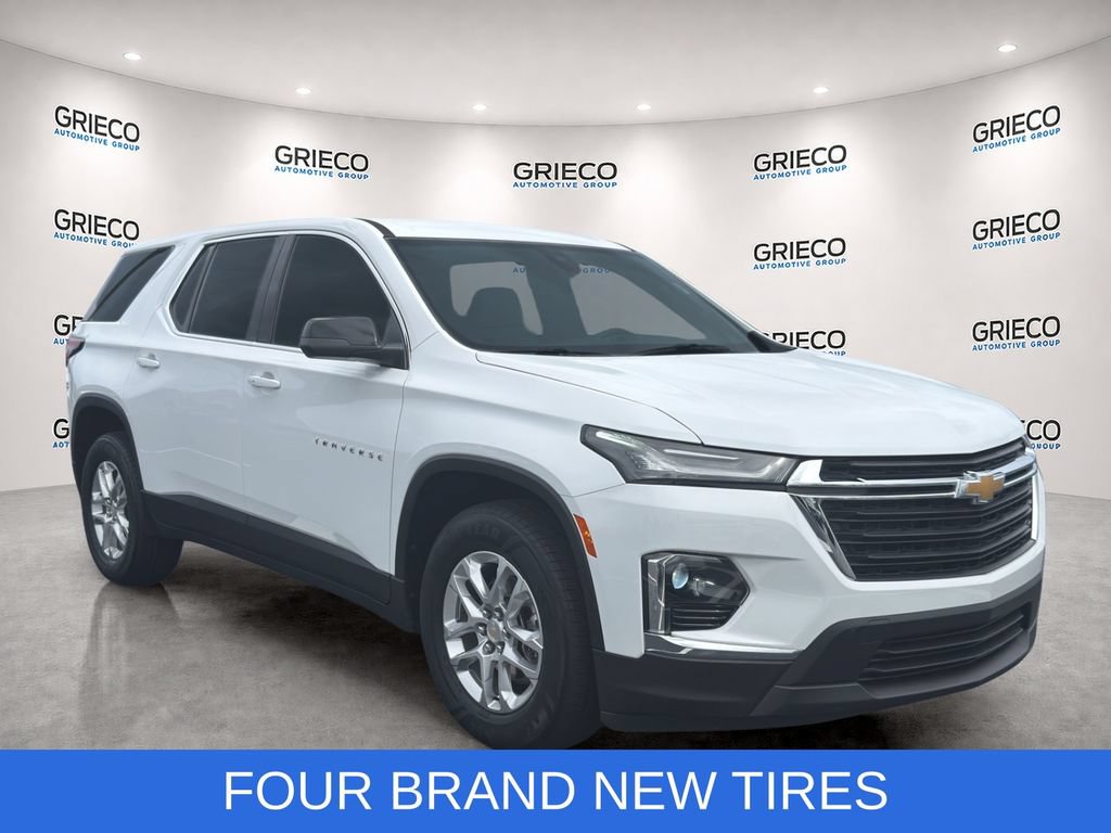 Certified 2022 Chevrolet Traverse LS