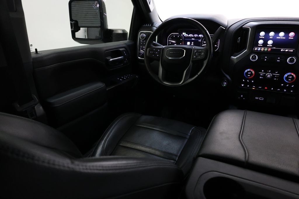 Used 2023 GMC Sierra 2500 Denali w/ Denali Black Diamond Edition AWD/4WD image 99