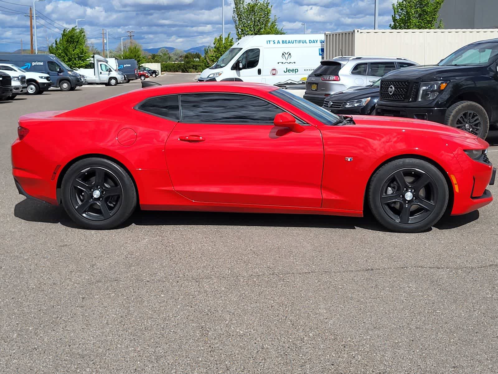 Used 2022 Chevrolet Camaro LT image 4