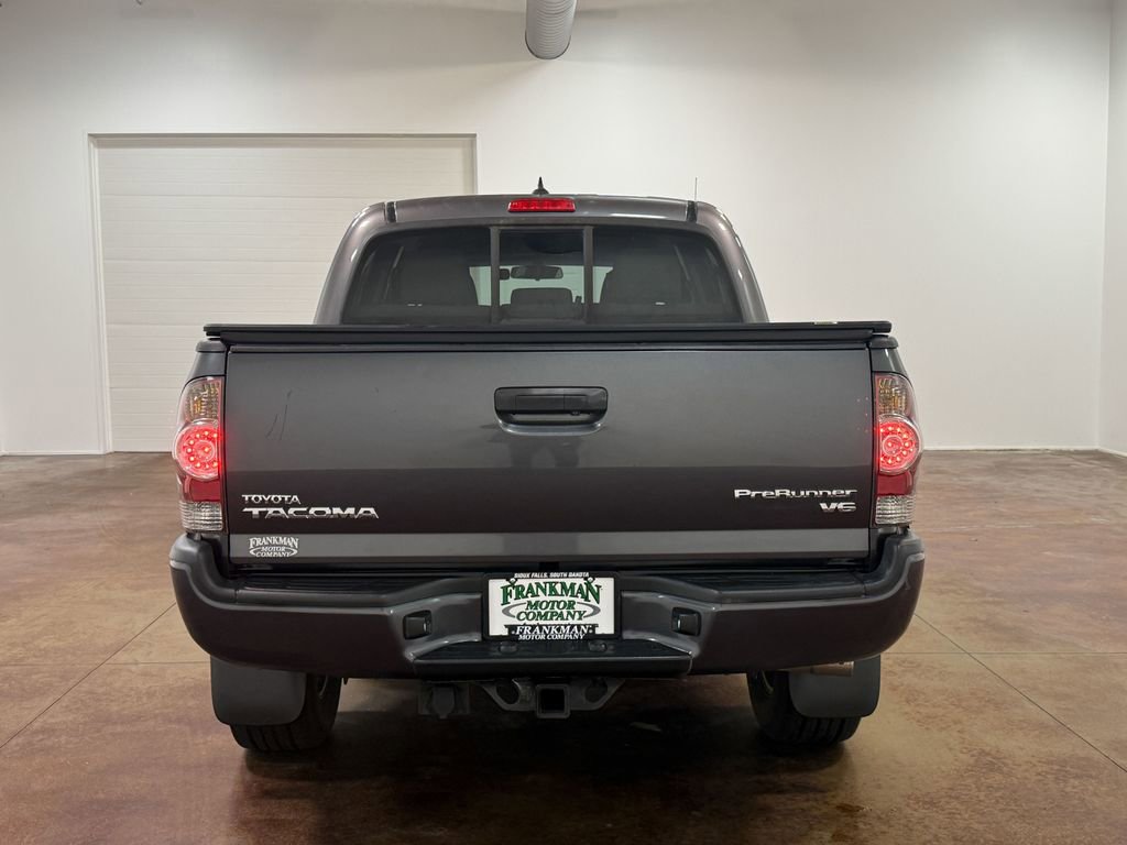 Used 2015 Toyota Tacoma PreRunner w/ TRD Sport Package RWD image 24