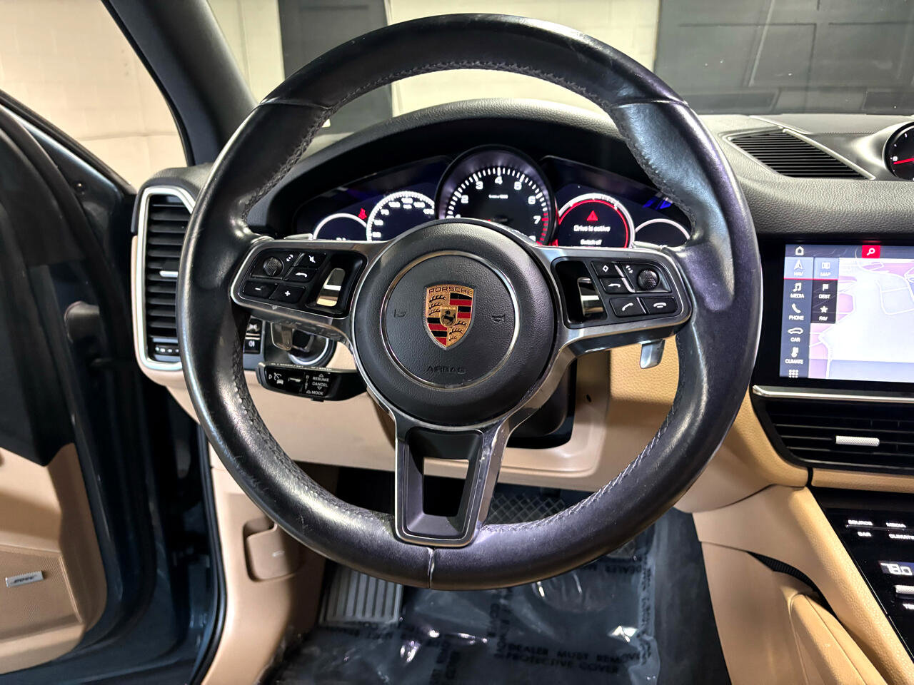 Used 2019 Porsche Cayenne image 13