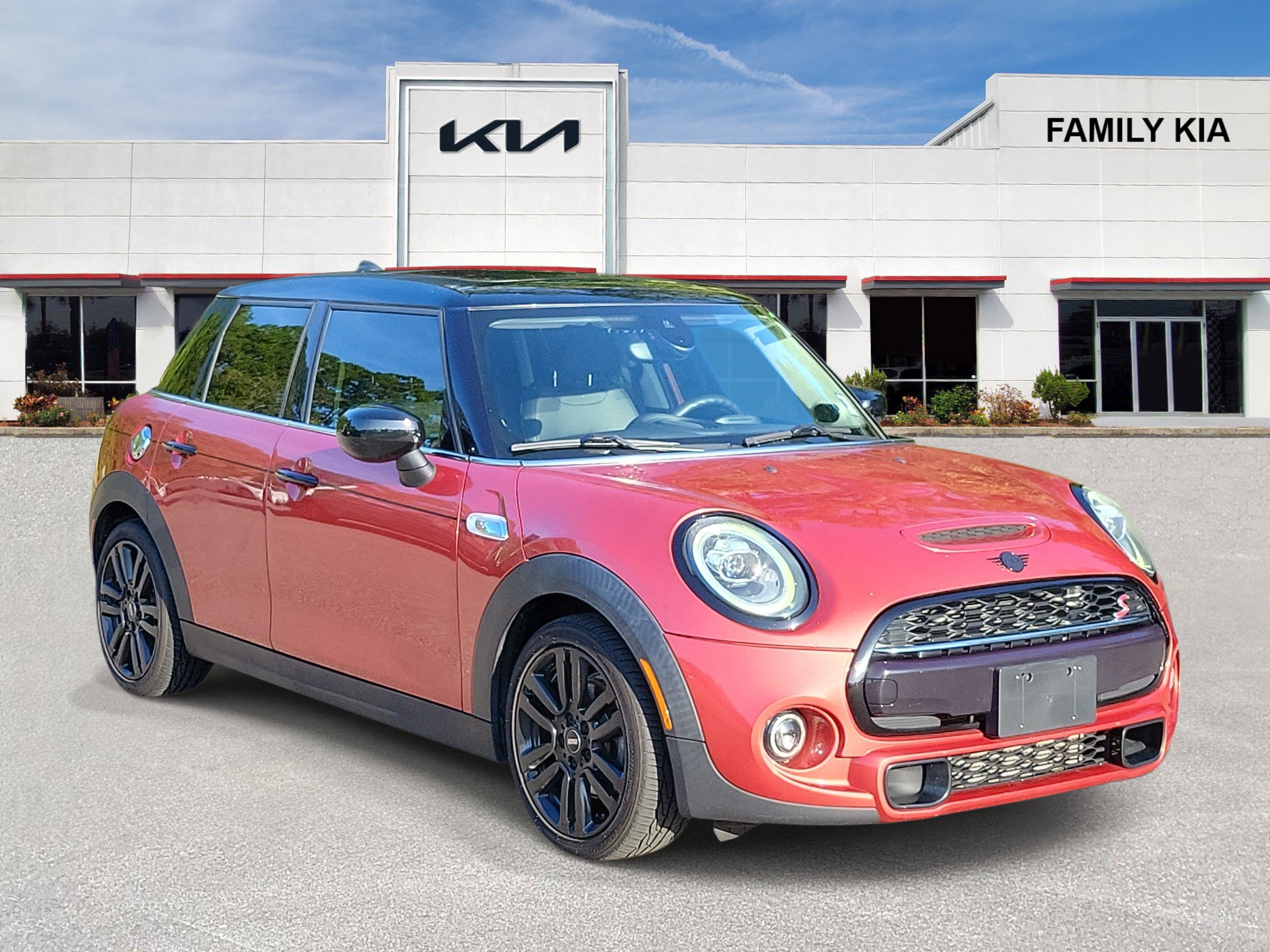 Used 2021 MINI Cooper S w/ Coral Red Edition FWD 360° Tour