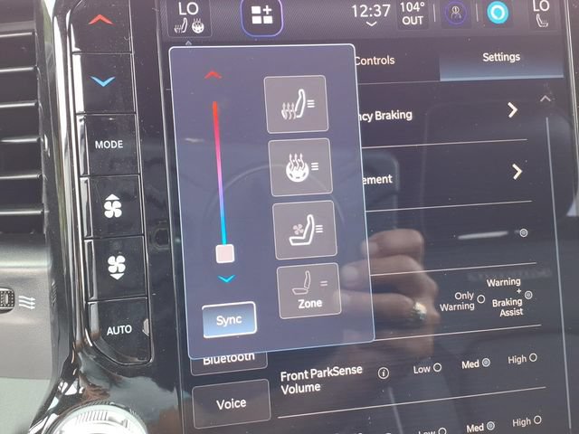 New 2026 RAM 1500 Laramie AWD/4WD image 9