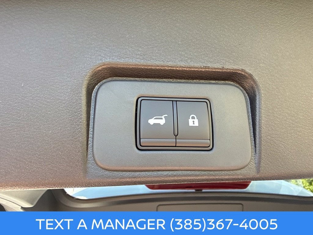 New 2026 Nissan Rogue SV AWD/4WD image 12