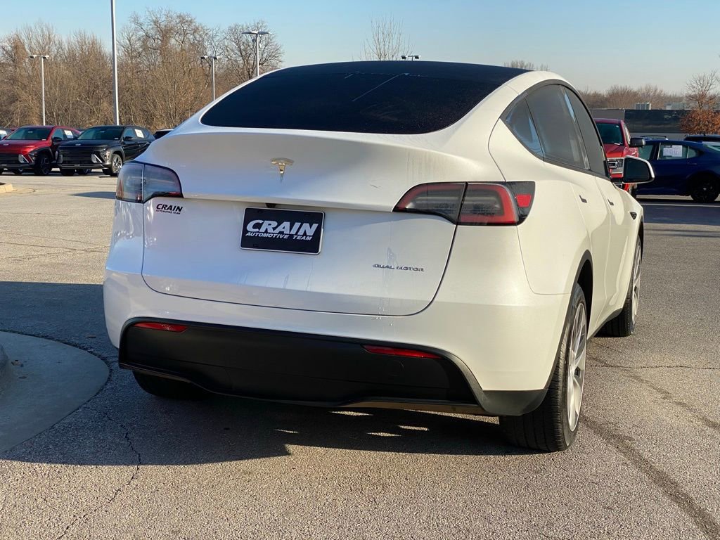 Used 2023 Tesla Model Y Long Range image 8