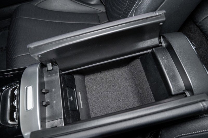 Used 2025 Mercedes-Benz CLE 300 4MATIC Cabriolet image 26