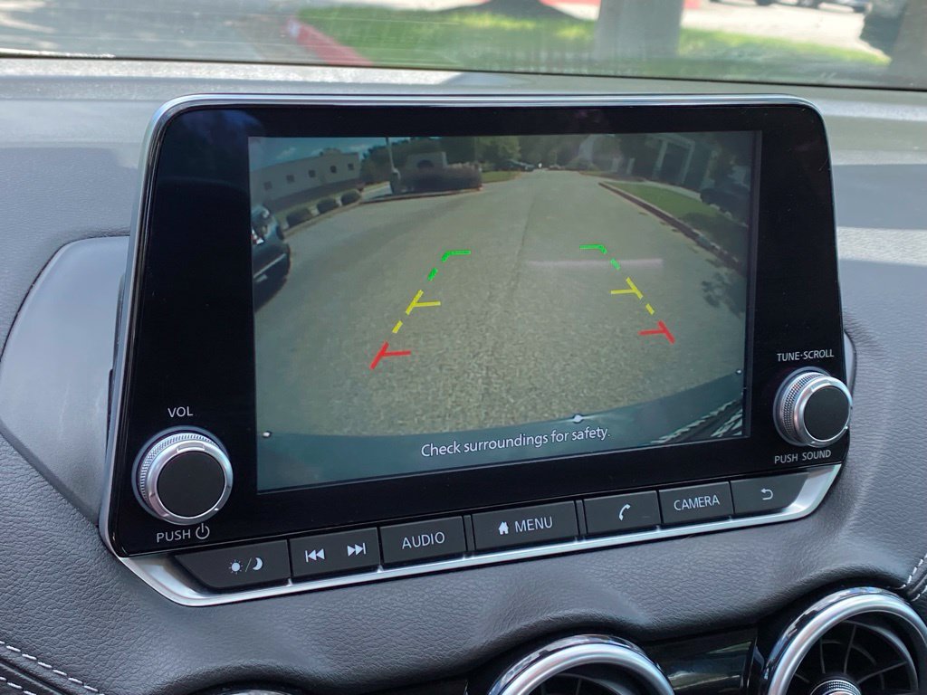 Used 2025 Nissan Sentra SV FWD image 18