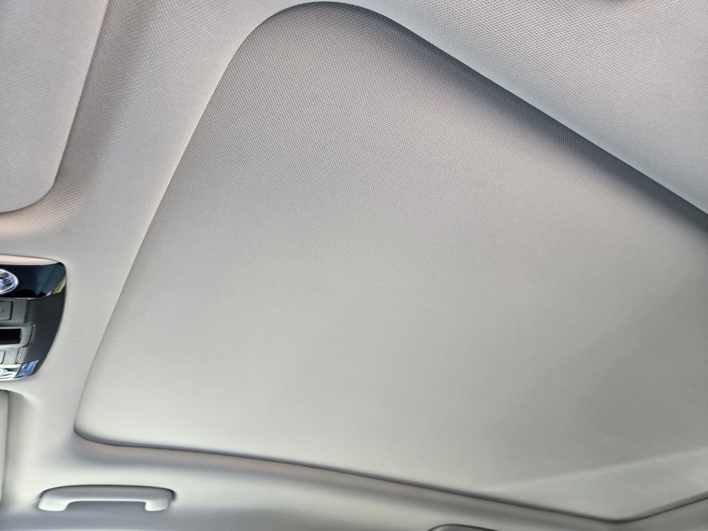 New 2026 Kia Sorento S w/ S Panoramic Sunroof Package image 18