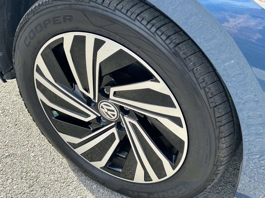 Used 2020 Volkswagen Jetta SEL image 9