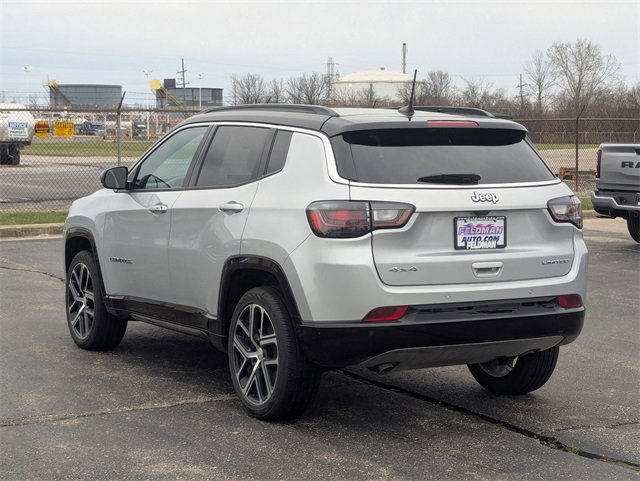 Used 2024 Jeep Compass Limited w/ Elite Group image 5