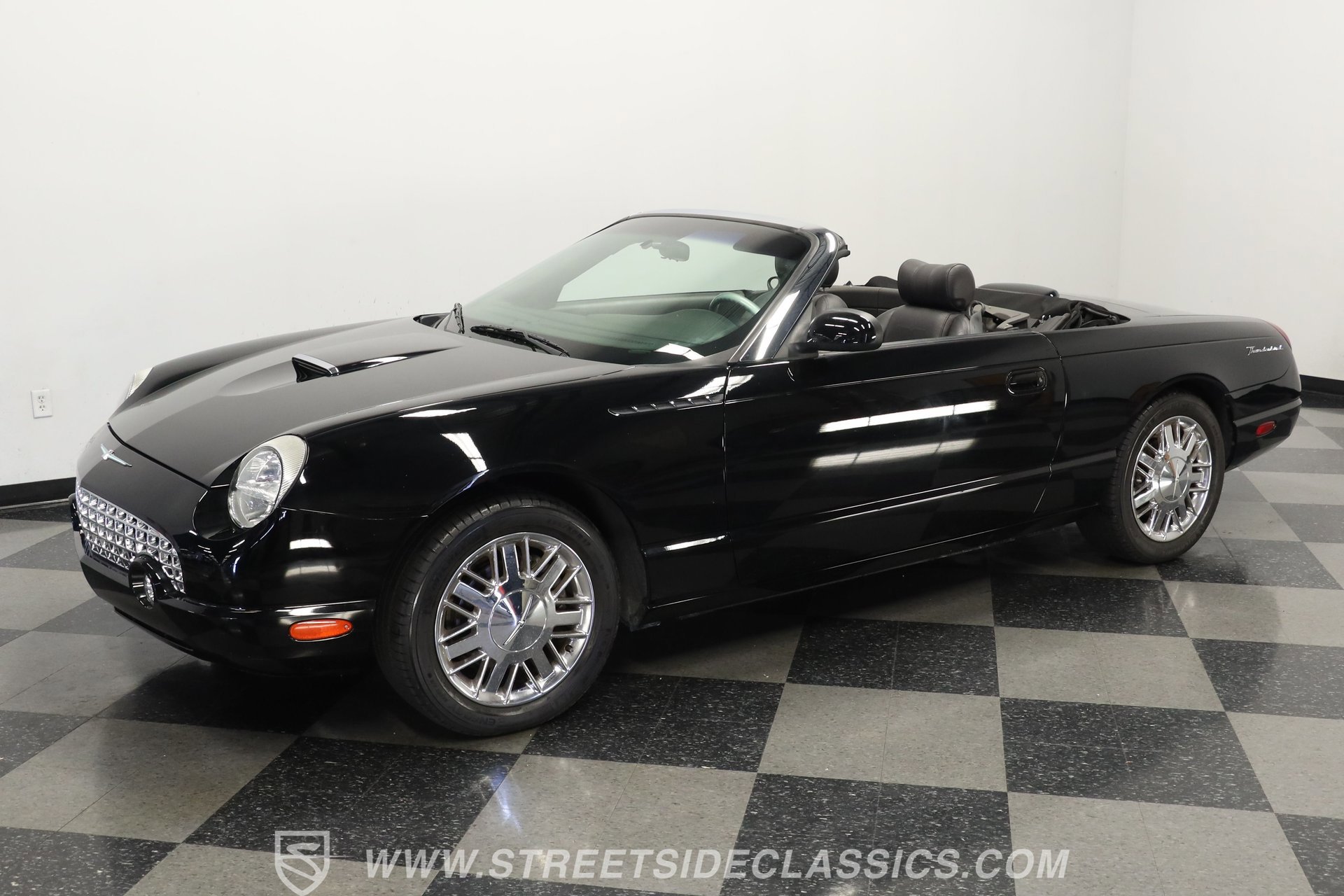 Used 2002 Ford Thunderbird Neiman Marcus RWD image 6